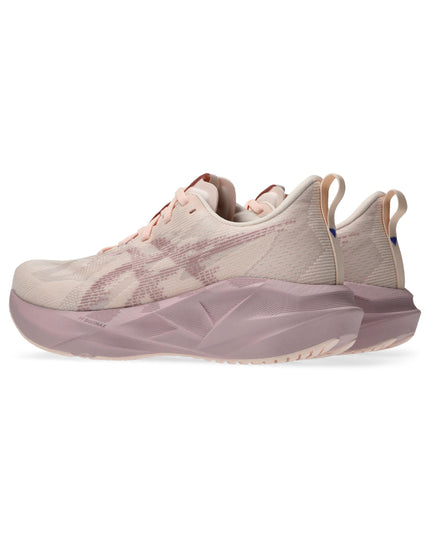 ASICS Novablast 5 - Pearl Pink/Morganiteimages3- The Sports Edit