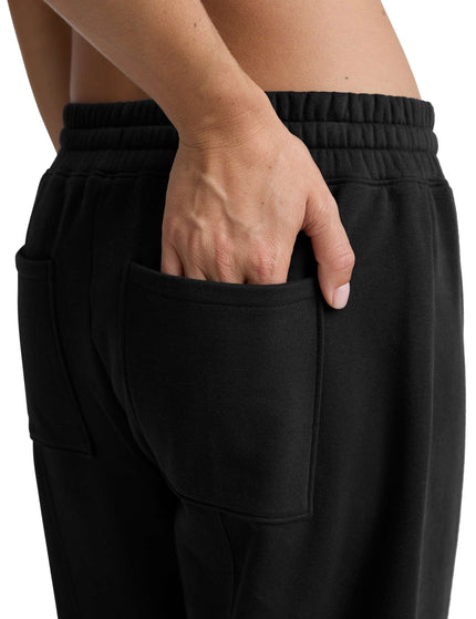 Beyond Yoga LuxeFleece Barrel Sweatpant - Blackimages5- The Sports Edit