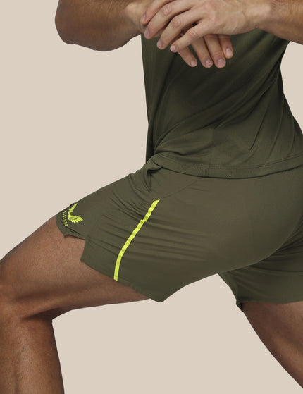 Castore Apex 6" Shorts w/ Inner Brief - Ivy Green/Safety Yellowimages3- The Sports Edit