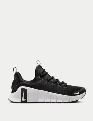 Black Free Metcon 6 Shoes - Black/White