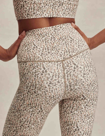 Varley FreeSoft High Waisted Legging 25 - Ivory Abstract Featherimages3- The Sports Edit