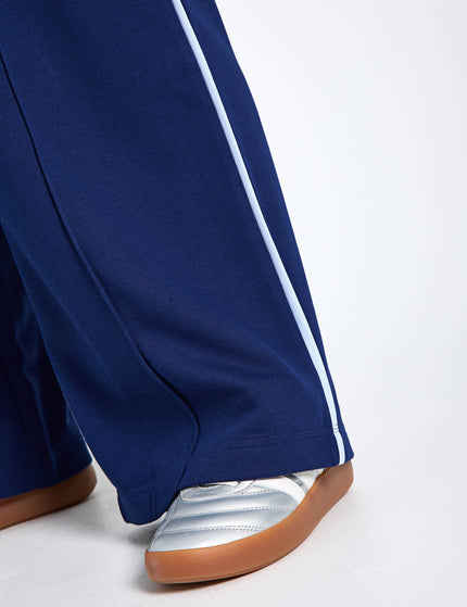 adidas Seasonal Essentials Colorpop Joggers with Embroidered Graphic - Dark Blue/Whiteimages5- The Sports Edit