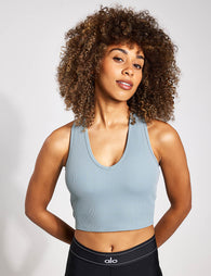 Set of hot 2 Alo Yoga Ribber Crop Tanks Size Small