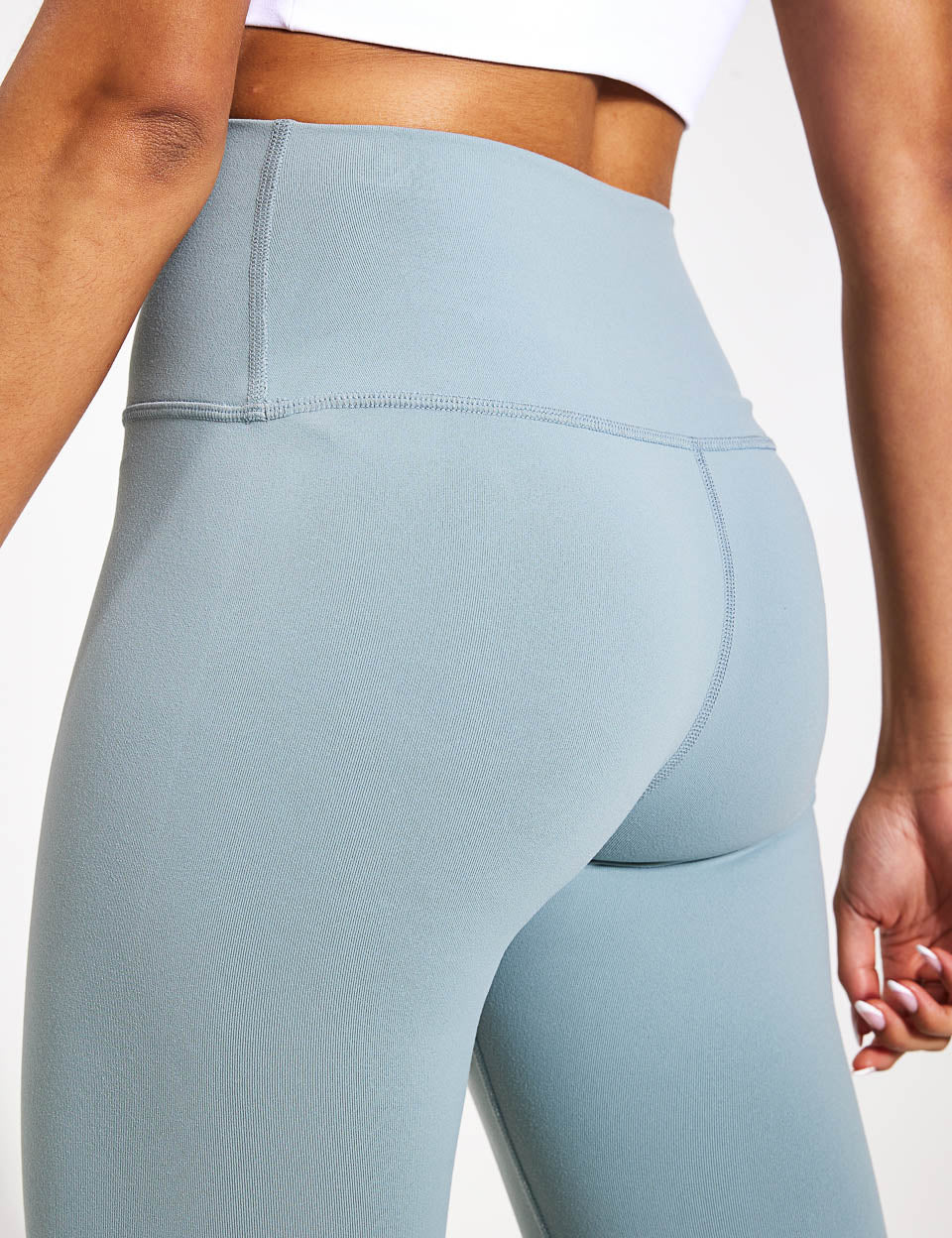 7/8 High-Waist Airbrush Legging in Steel Blue by Alo Yoga - Work Well Daily