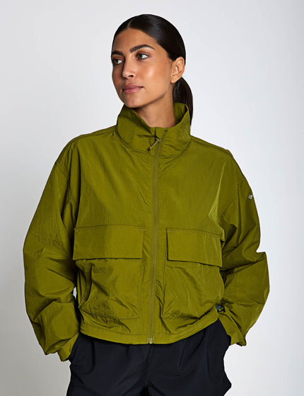 Columbia Paracutie Cropped Cargo Windbreaker - Mossy Greenimages1- The Sports Edit