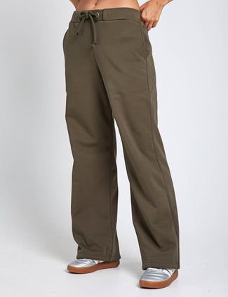 Millie Straight Leg Sweatpant - Mink