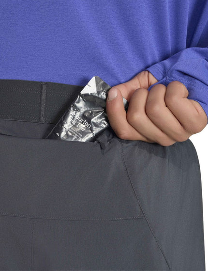 adidas adi365 Running Essentials Shorts - Carbonimages3- The Sports Edit