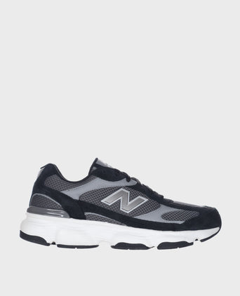 603 Trainers - Magnet Black