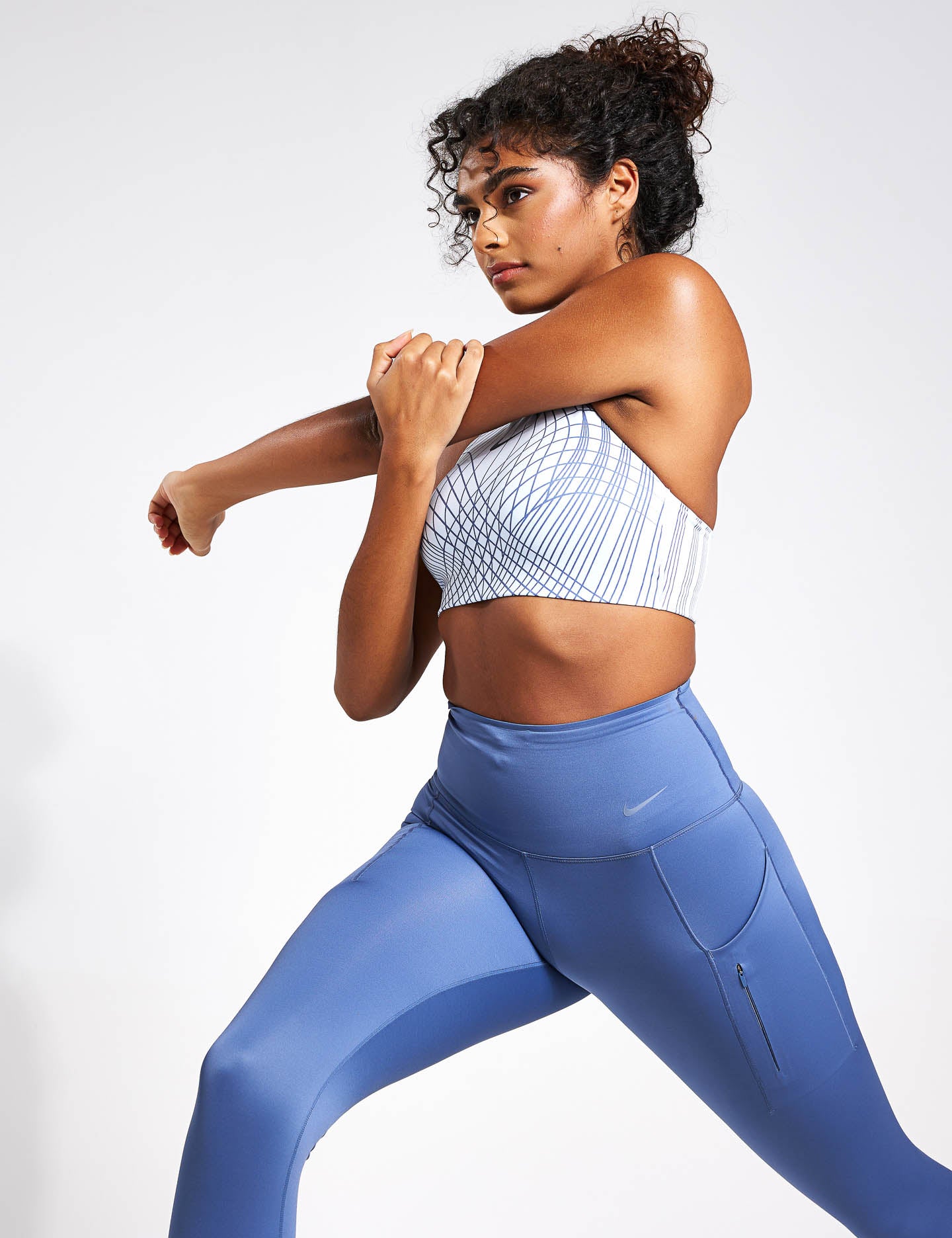 Nike Go Women's Firm-Support High-Waisted Full-Length Leggings with Pockets  (Plus Size). Nike IL