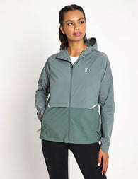 On Running | Core Jacket - Black | The Sports Edit