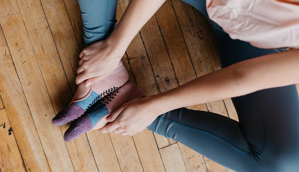 Women's Yoga Socks Non-slip Grips And Straps, Perfect For Pilates
