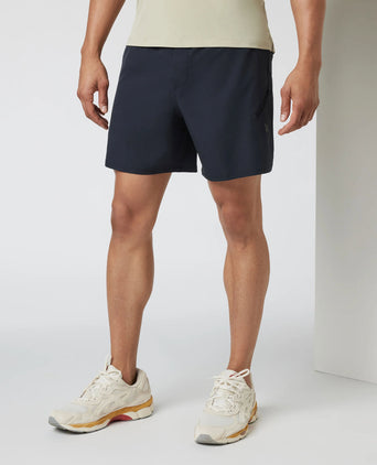 Qualify Run Short - Black