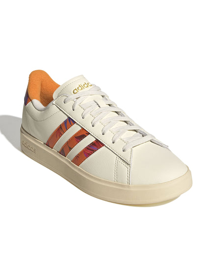 adidas Grand Court 2.0 Shoes - Cream White/Warm Vanilla/Gold Metallicimages2- The Sports Edit