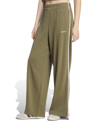 Seasonal Essentials Colorpop Joggers with Embroidered Graphic - Olive Strata/Light Solid Grey