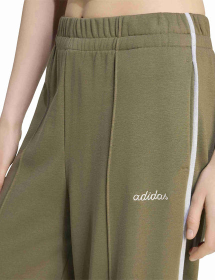 adidas Seasonal Essentials Colorpop Joggers with Embroidered Graphic - Olive Strata/Light Solid Greyimages3- The Sports Edit