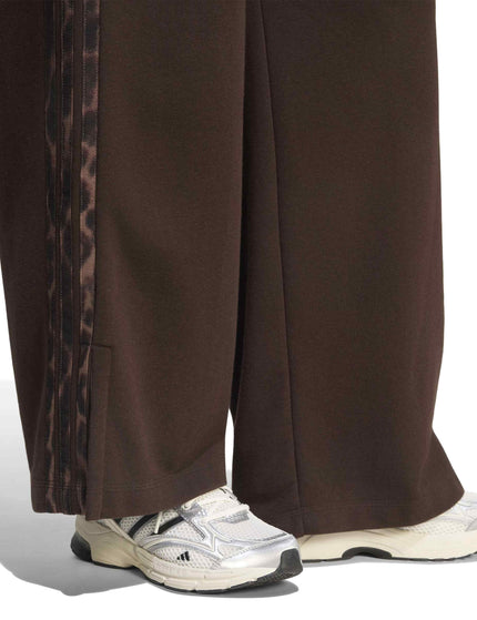 adidas Seasonal Essentials Animal Print 3-Stripes Joggers - Aurora Coffee/Multicolor/Preloved Brownimages4- The Sports Edit
