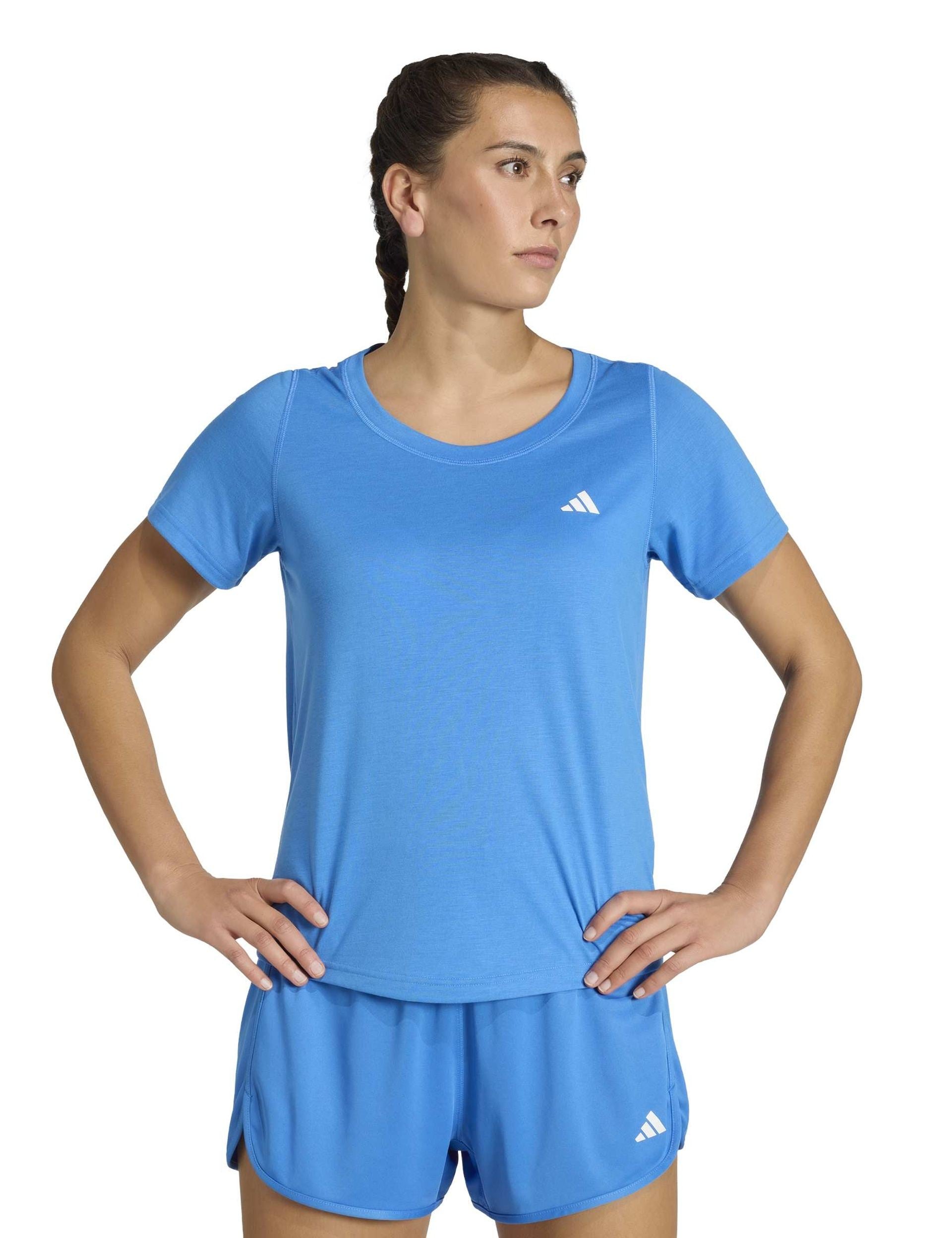 Workout Essentials Scoop Neck T Shirt Ray