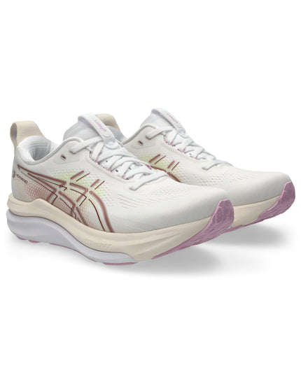 ASICS Gel-Kayano 33 - White/Hazy Lilacimages2- The Sports Edit