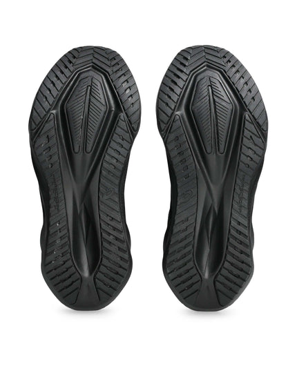 ASICS Novablast 5 - Black/Carrier Greyimages6- The Sports Edit