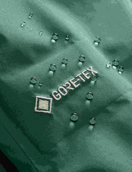 Berghaus Ashberry Gore-Tex Waterproof Jacket - Othersideimages7- The Sports Edit