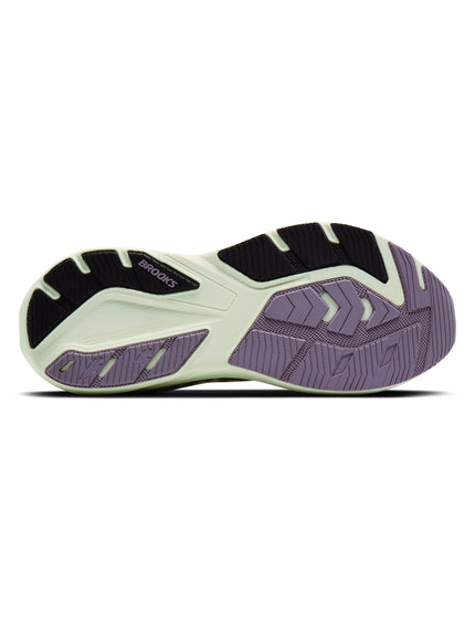 Brooks Ghost Amp - Arctic Wolf/Dove/Pinkimages5- The Sports Edit