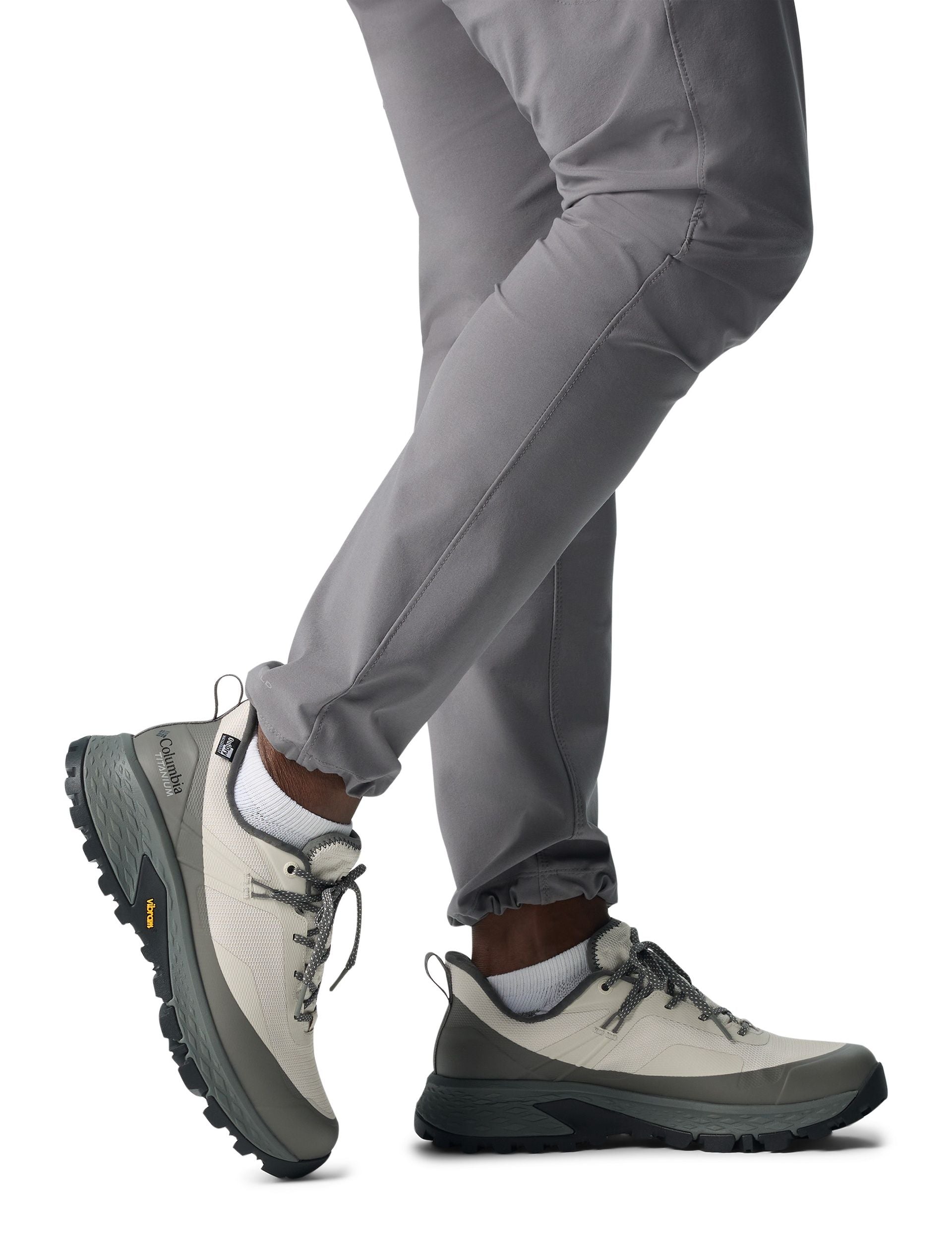 Columbia | Tellurix Titanium Outdry - Cloud Grey | The Sports Edit