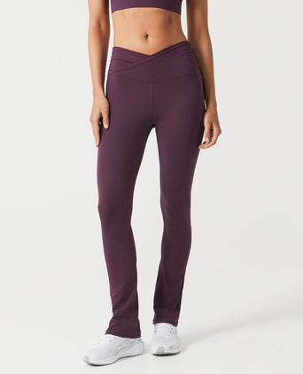 Harlow Cloud-Core Bootleg Legging - Ox Plum