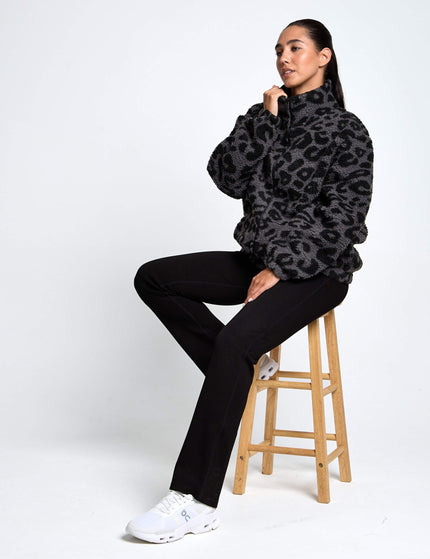 Lilybod Layla Printed Sherpa - Black Leopardimages6- The Sports Edit