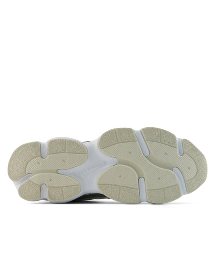 New Balance 603 Shoes - Linen/Light Gold Metallicimages4- The Sports Edit