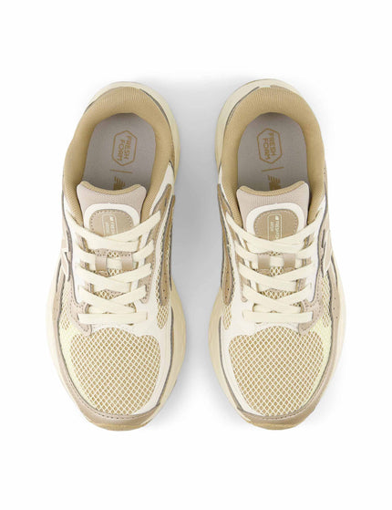 New Balance Fresh Foam Arishi v4 - Incenseimages6- The Sports Edit