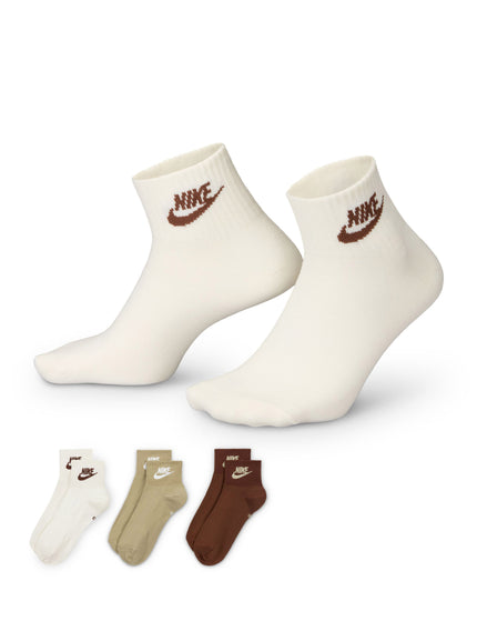 Nike Everyday Essential Ankle Socks (3 Pairs) - Multiimages2- The Sports Edit