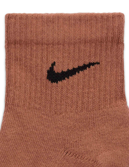 Nike Everyday Plus Cushioned Training Ankle Socks (3 Pairs) - Brown/Pink/Beigeimages4- The Sports Edit