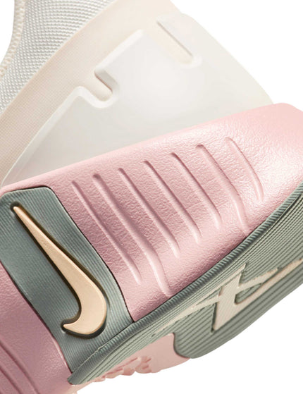 Nike Free Metcon 5 Shoes - Pale Ivory/Ice Peach/Light Silverimages5- The Sports Edit