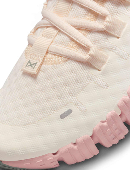 Nike Free Metcon 5 Shoes - Pale Ivory/Ice Peach/Light Silverimages4- The Sports Edit