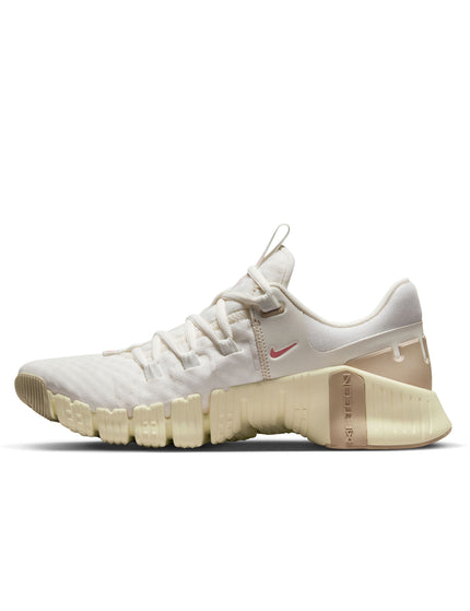 Nike Free Metcon 5 Shoes - Sail/Sanddrift/Coconut Milkimages2- The Sports Edit
