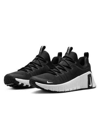Free Metcon 6 Shoes - Black/White