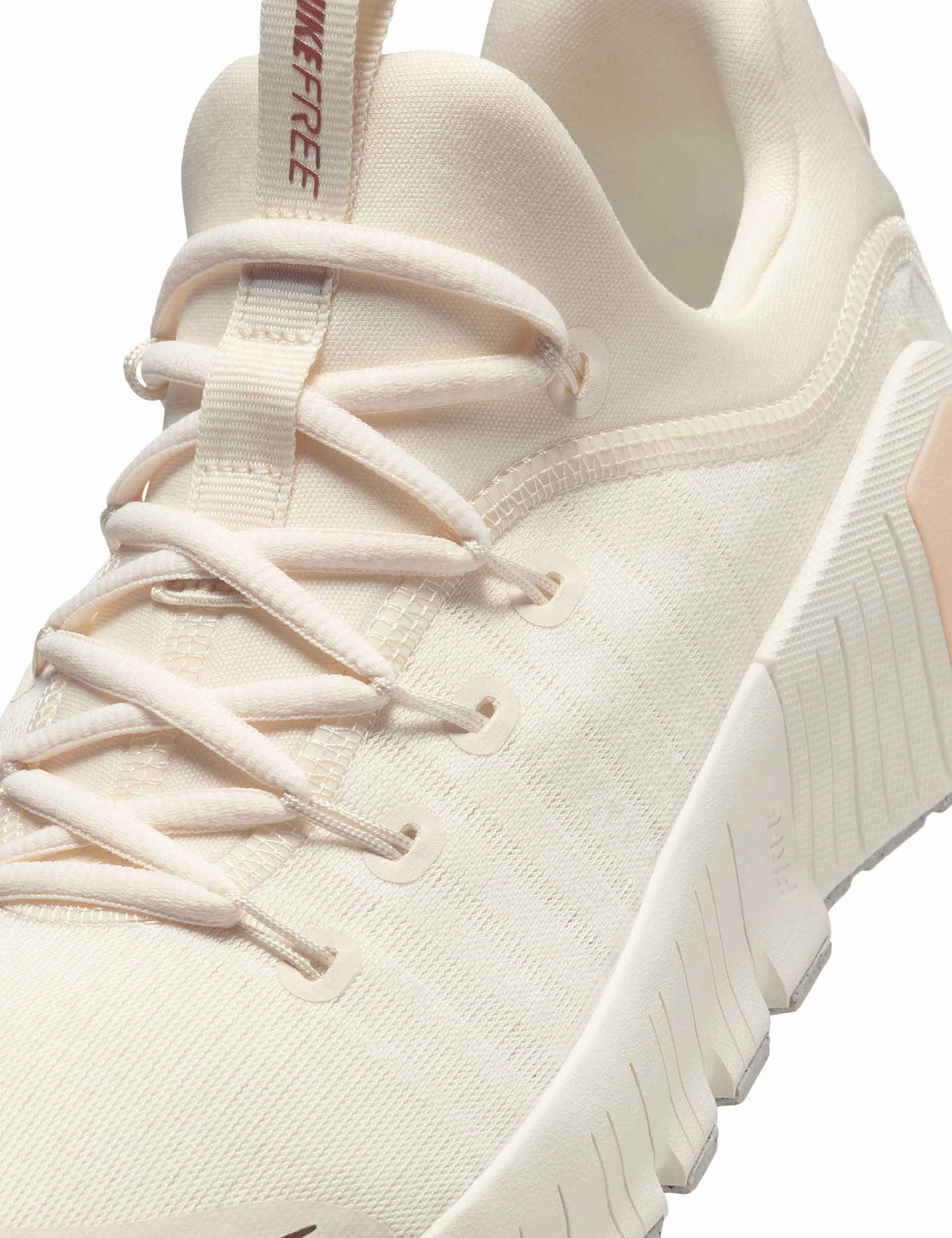 Nike | Free Metcon 6 Shoes - Ivory/Guava/Sail/Bronze | The Sports Edit