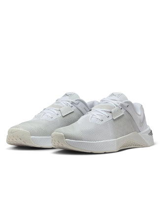 Metcon 10 Shoes - White/Platinum Tint/Wolf Grey/Metallic Silver
