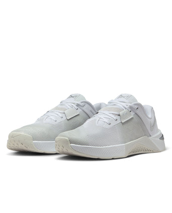 Metcon 10 Shoes - White/Platinum Tint/Wolf Grey/Metallic Silver