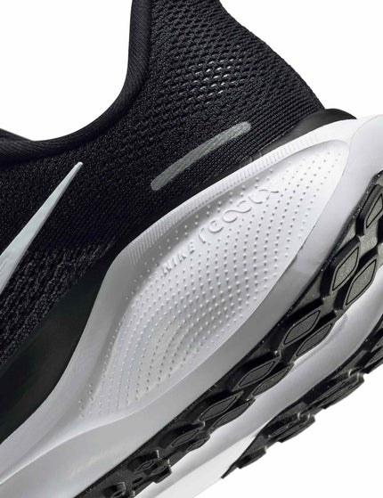 Nike Pegasus 41 Shoes - Black/Anthracite/Whiteimages8- The Sports Edit