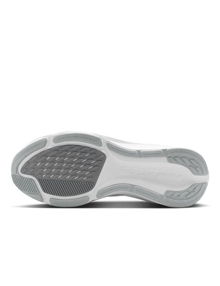 Nike Pegasus 42 Running Shoes - White/Metallic Silver/Wolf Greyimages6- The Sports Edit