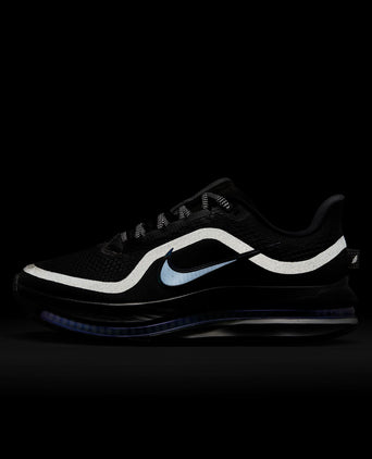 Pegasus Premium Shoes - Black/Metallic Silver