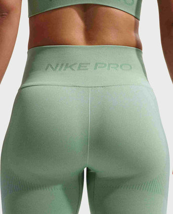 Pro Seamless Dri-FIT 5