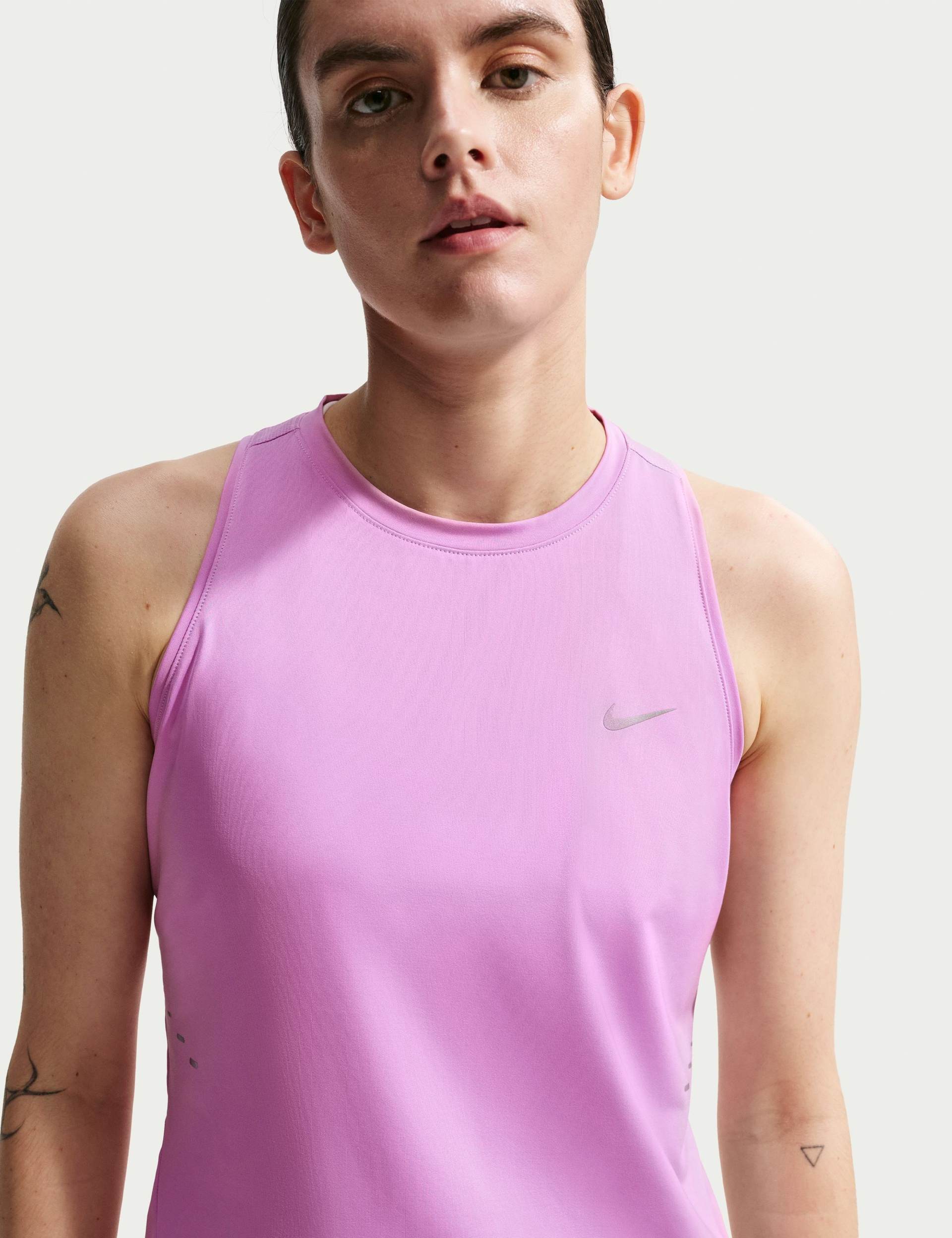 Swift Dri FIT Running Tank Top Light Magenta Reflective