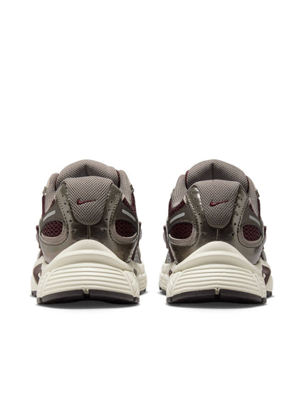 Nike V5 RNR Shoes - Burgundy Crush/Black/College Greyimages5- The Sports Edit
