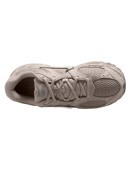 Nike V5 RNR Shoes - Moon Particle/Light Orewood Brownimages3- The Sports Edit