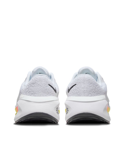 Nike Versair Shoes - White/Cyber/Volt/Blackimages3- The Sports Edit