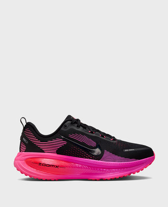 Vomero 18 Running Shoes - Black/Hyper Pink/Laser Crimson
