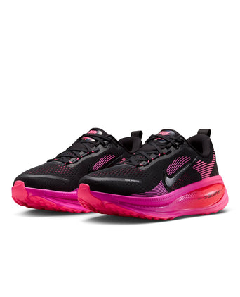 Vomero 18 Running Shoes - Black/Hyper Pink/Laser Crimson