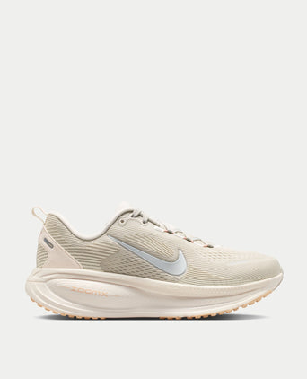 Vomero 18 Running Shoes - Light Bone/Metallic Silver/Arctic Orange
